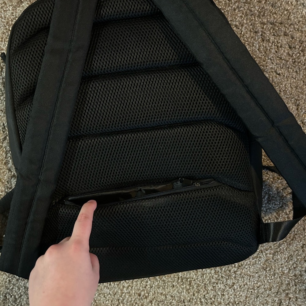 Backpack - Picture 5 of 5
